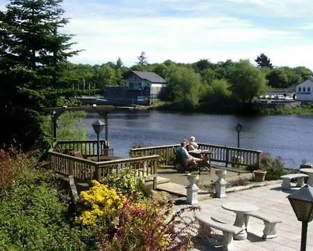 The Rivers Edge 3*
