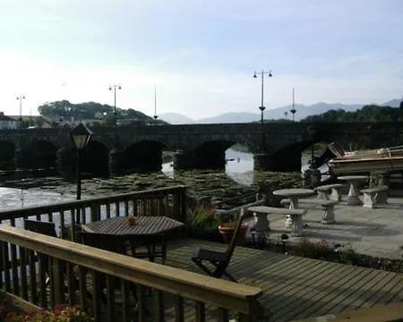 The Rivers Edge Guest house