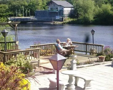 Guest house The Rivers Edge 3*