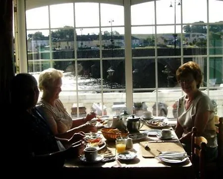 The Rivers Edge Guest house 3*